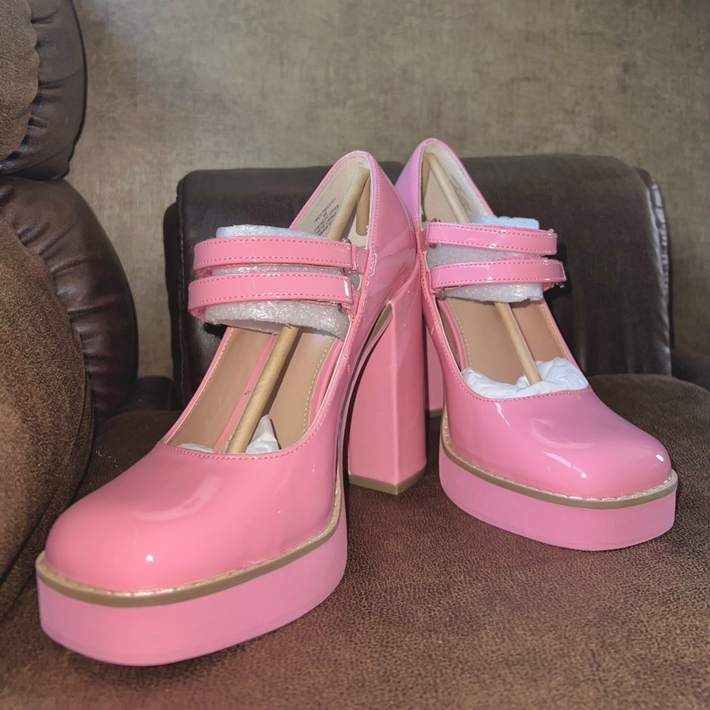 *EXCULSIVE* STEVEN MADDEN TWICE PINK HEELS
